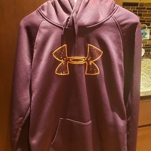 Maroon underarmour sweatshirt
